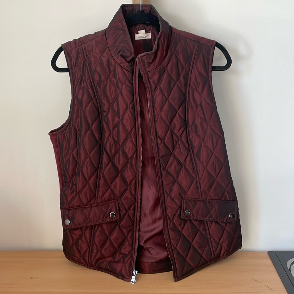 Shiny burgundy vest